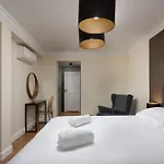 Suartini Pool Or Jakuzzi * Viganj