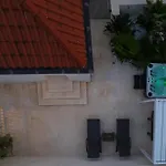 Suartini Pool Or Jakuzzi Appartement Viganj