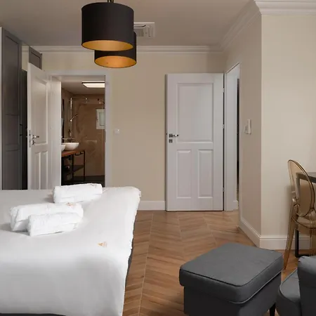 Apartment Suartini Pool Or Jakuzzi