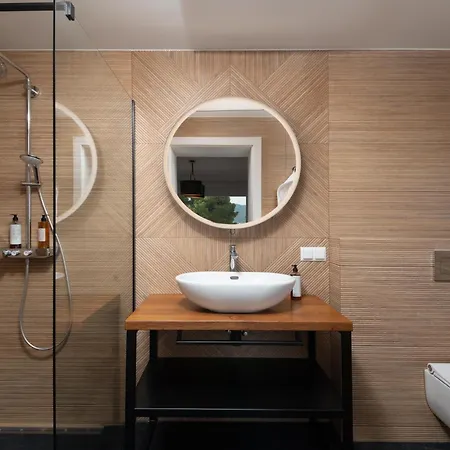 Apartment Suartini Pool Or Jakuzzi *